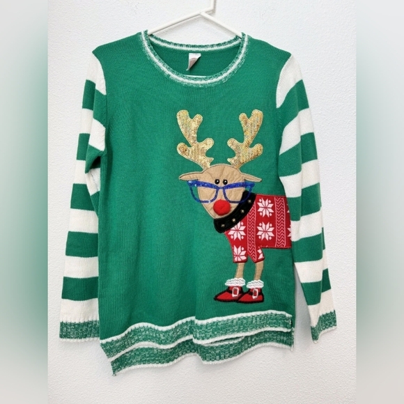 Ugly Christmas Sweater - Picture 4 of 5